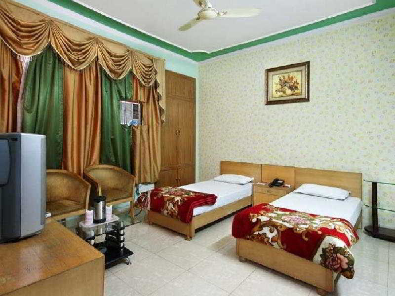 Mandakini Grand Hotel นิวเดลี ภายนอก รูปภาพ
