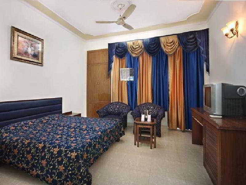 Mandakini Grand Hotel นิวเดลี ภายนอก รูปภาพ